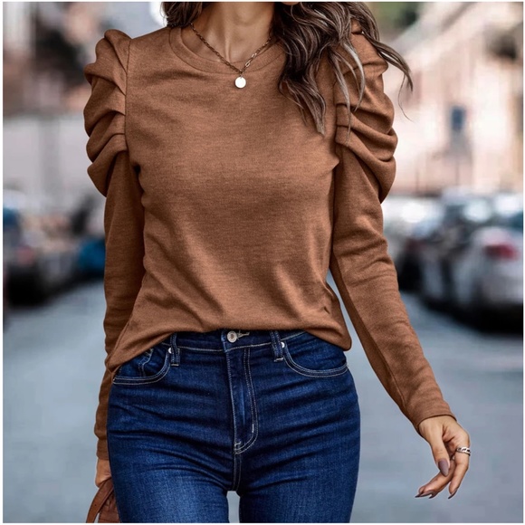 012 Luxe Puff Sleeve Button Detail Top - Picture 2 of 6